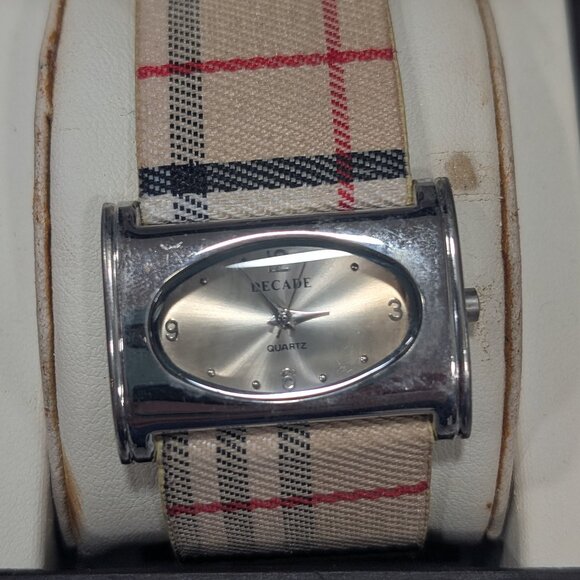 Decade Women's Watch - Picture 1 of 3